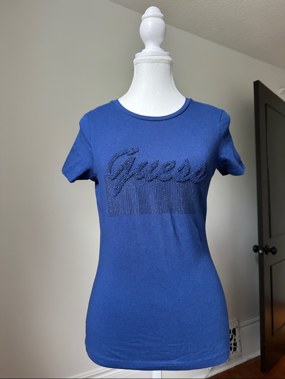 NWT GUESS Blue Kyanna Eco Logo Beaded Bedazzled Tee Size Small
